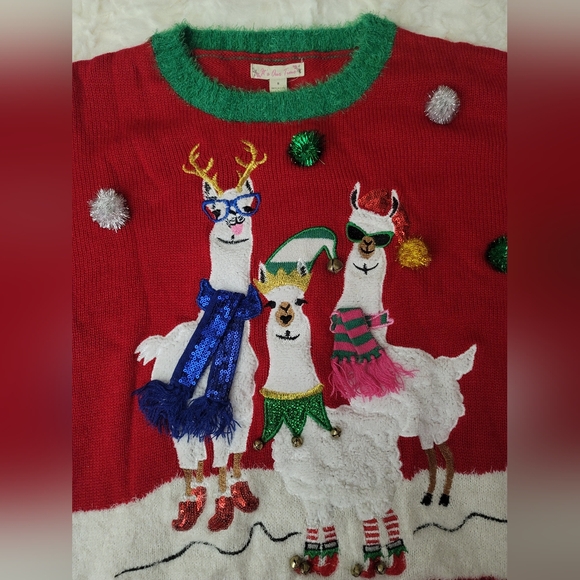 It's Our Time 3 Llama Holiday Red/White/Green Sweater Women Size Small - Picture 2 of 3